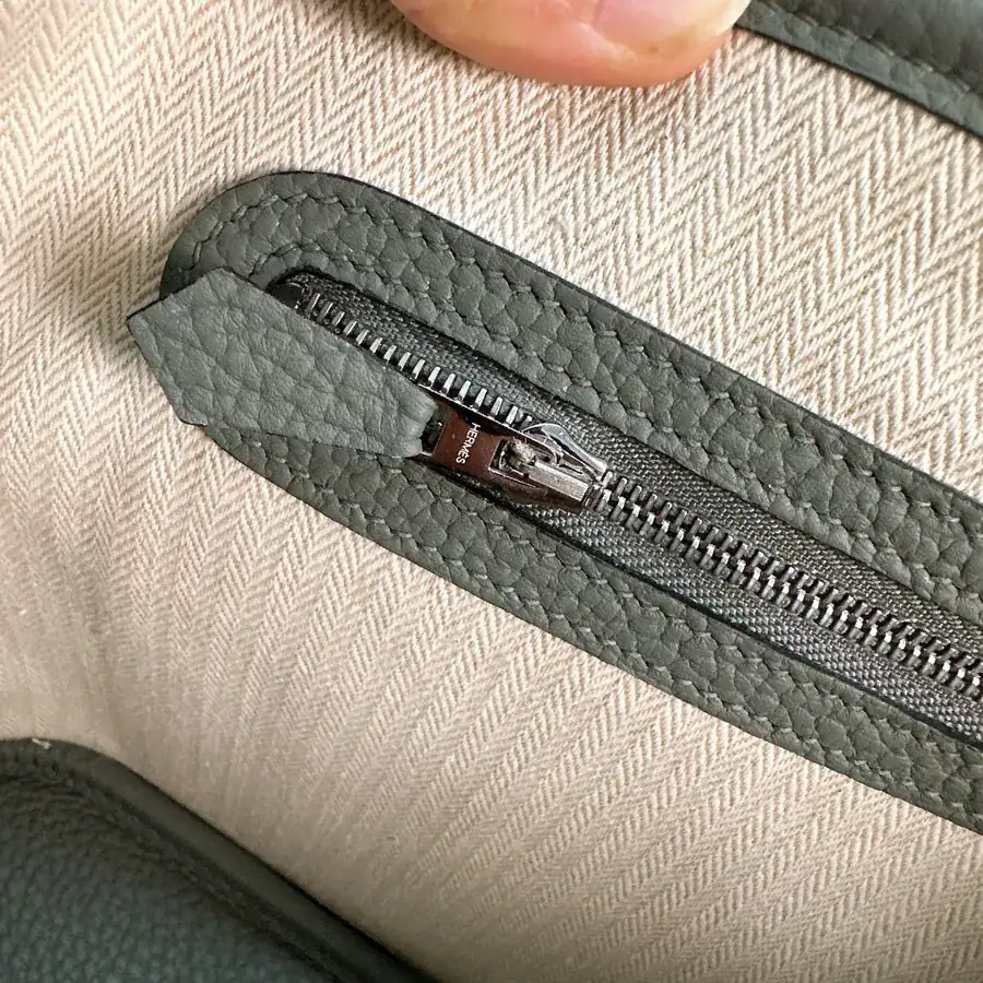 P950 Garden Party Bucket Bag with Semi Handmade Craftsmanship