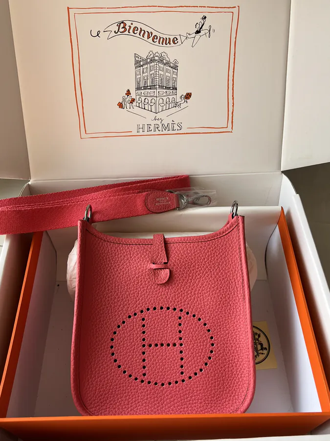 Fully Handmade Imported Original Leather 𝖬𝗂𝗇𝗂 𝖤𝗏𝖾𝗅𝗒𝗇𝖾 17Cm