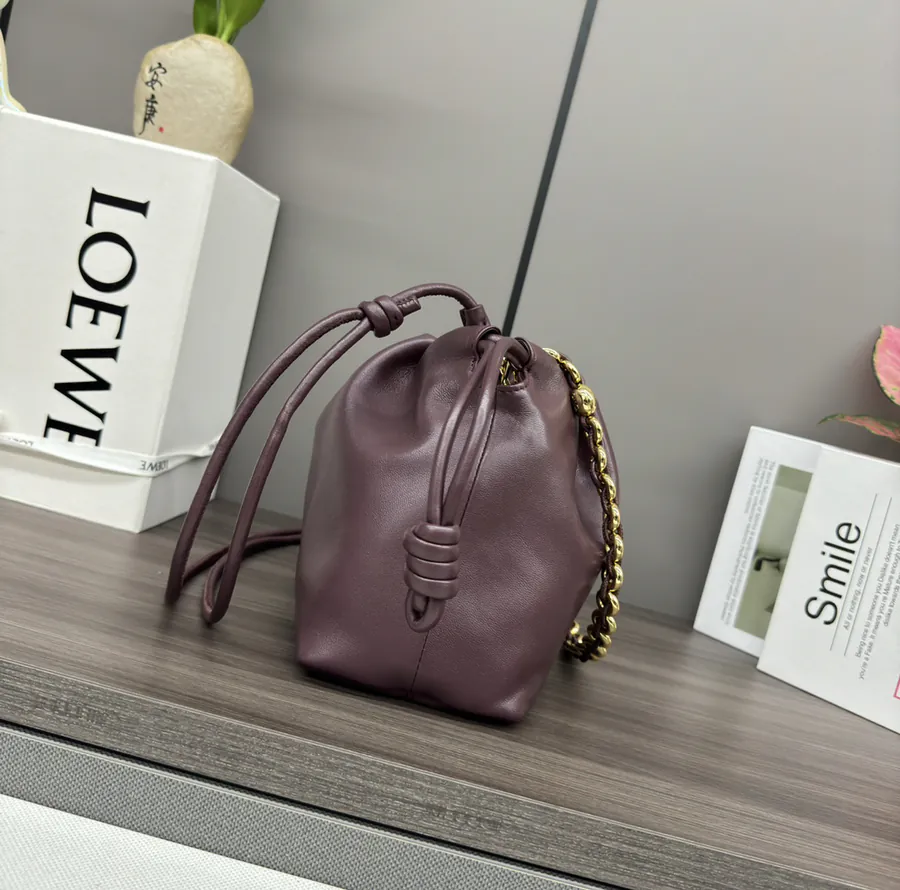 Premium Quality Original Leather P930 Lowe Flamenco Purse