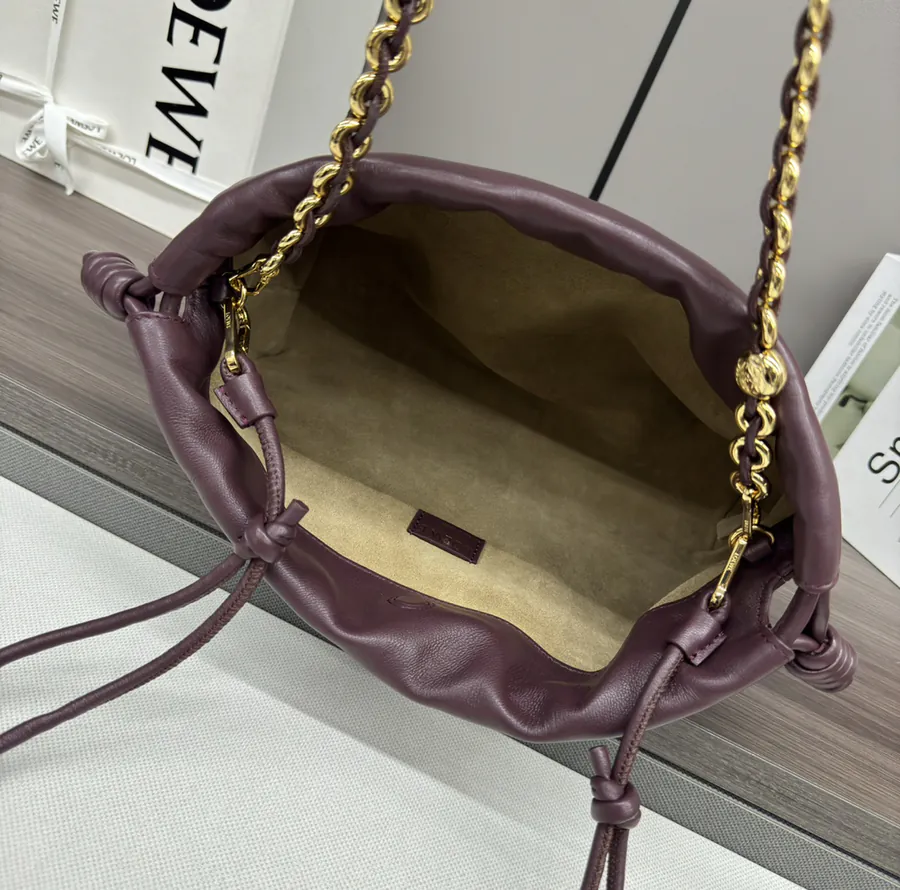 Premium Quality Original Leather P930 Lowe Flamenco Purse