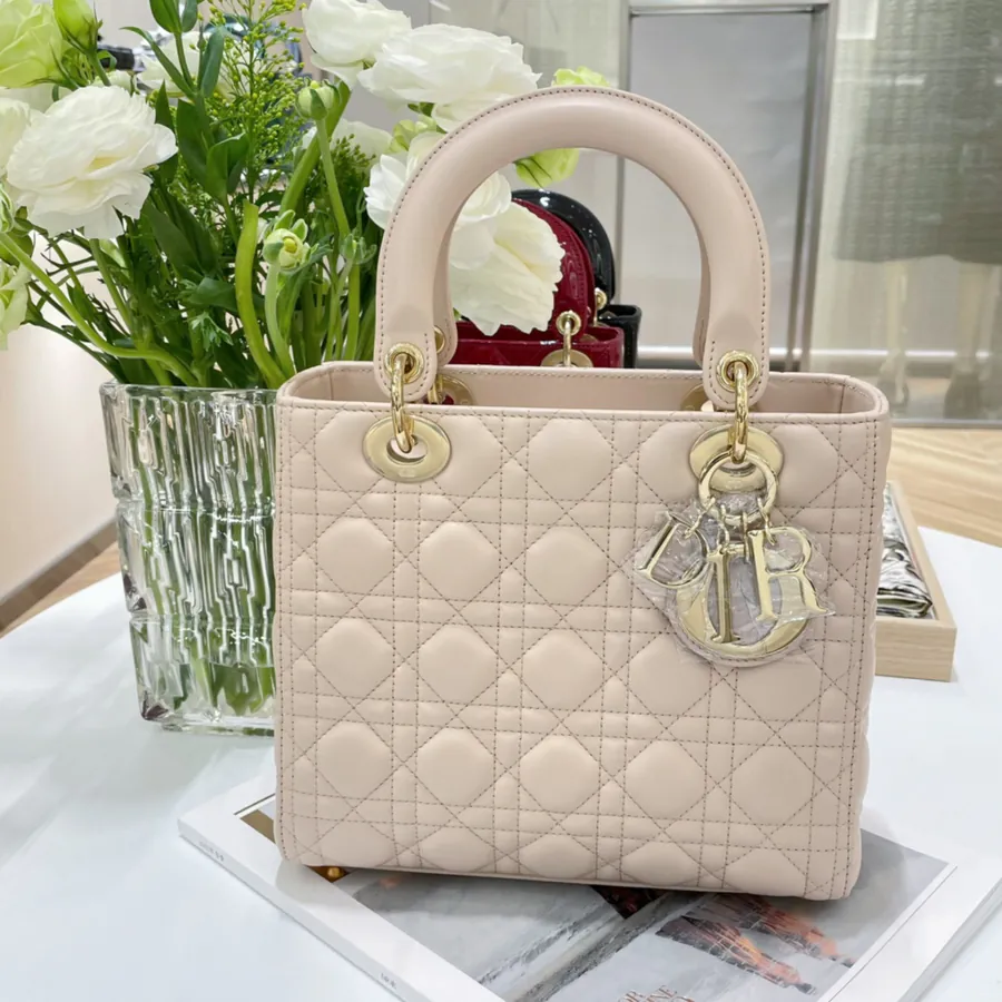 P750 Premium Quality Classic Basket Weave Leather Tote