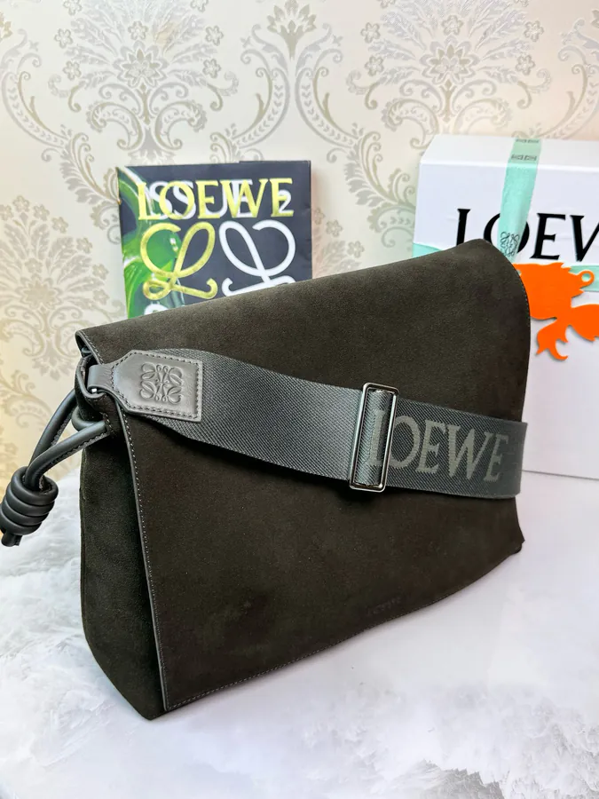 Lowe Flamenco Satchel