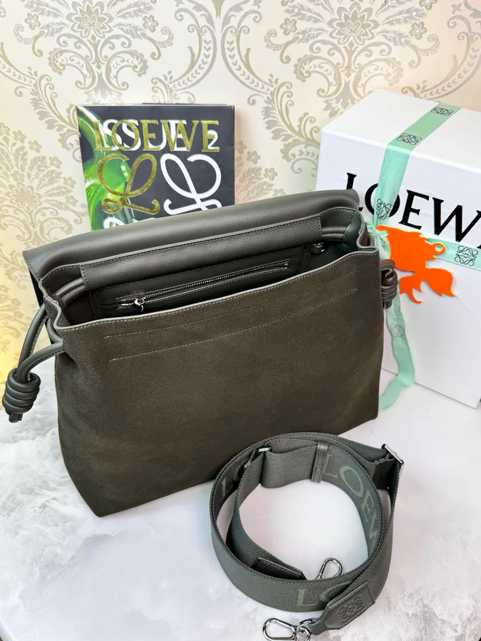 Lowe Flamenco Satchel