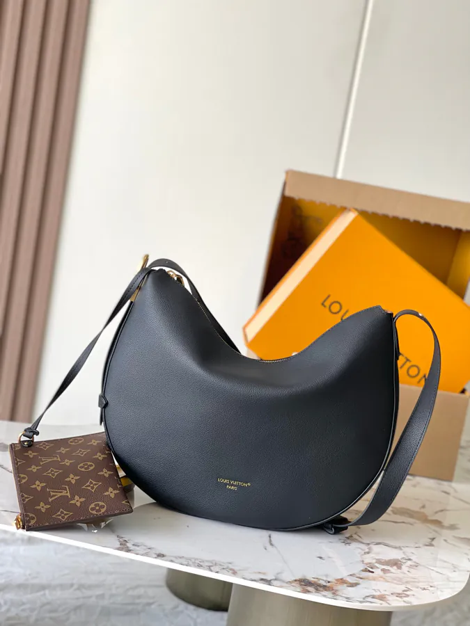 Low Key Cookie Medium Handbag