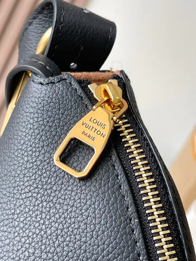 Low Key Cookie Medium Handbag