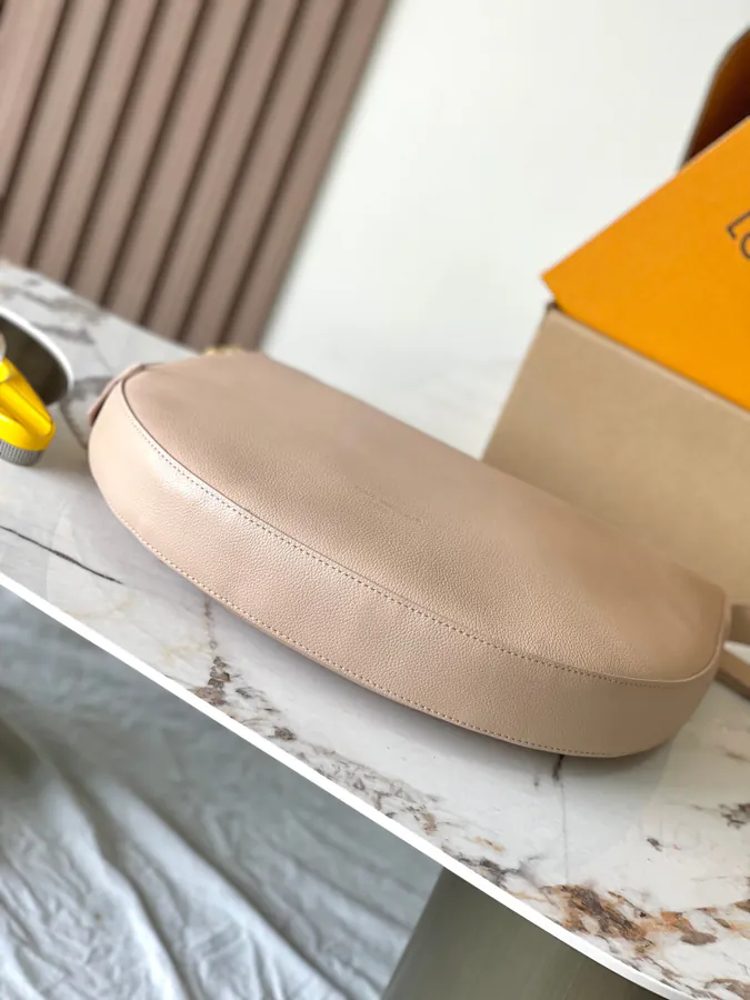 Low Key Cookie Medium Handbag