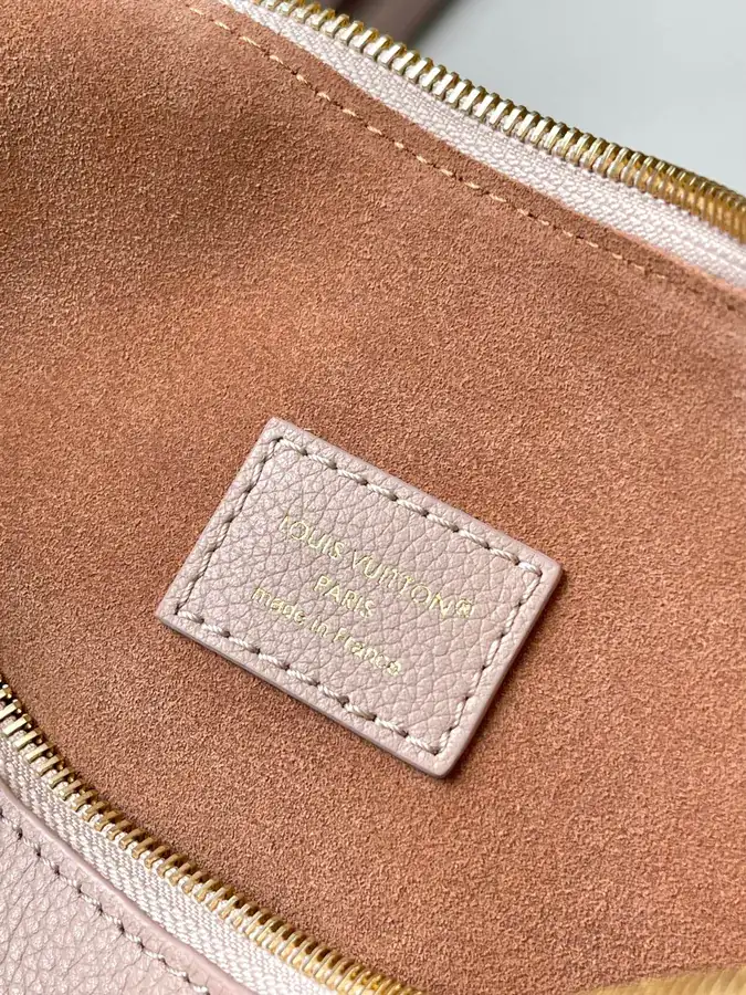 Low Key Cookie Medium Handbag