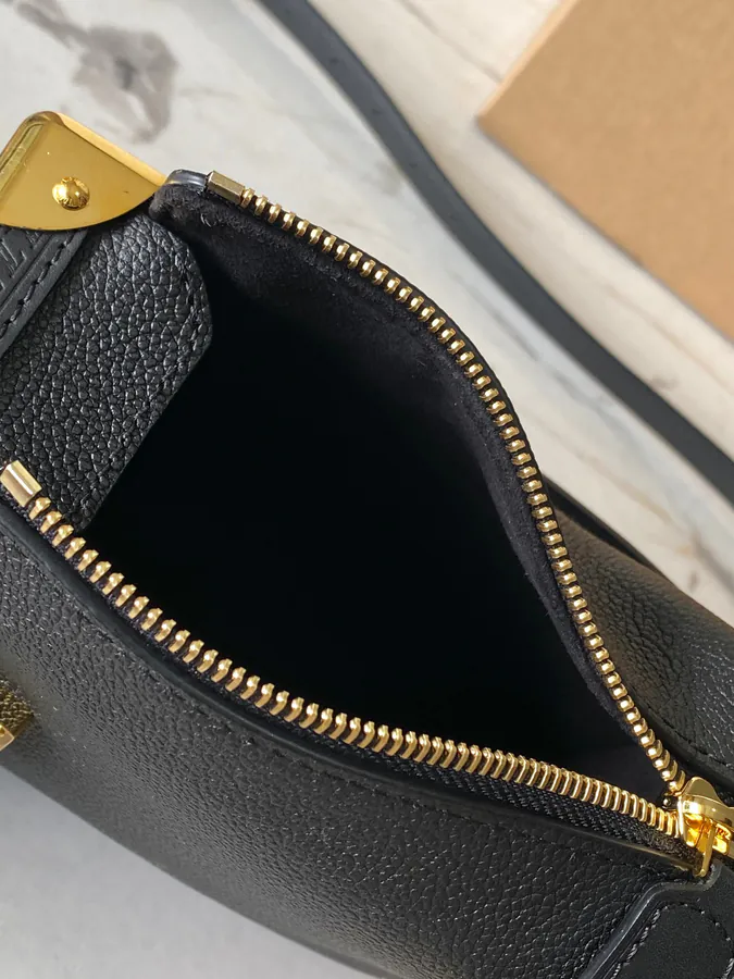Side Trunk Small Handbag with Premium MB163C Chip
