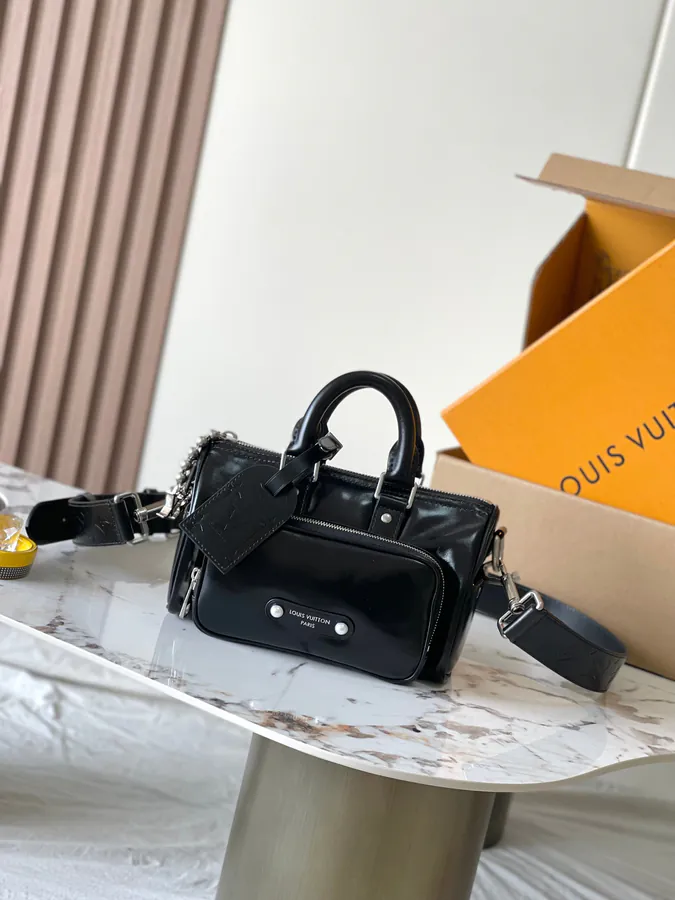 Keepall Cargo Bandoulière 25 in Premium MB Leather