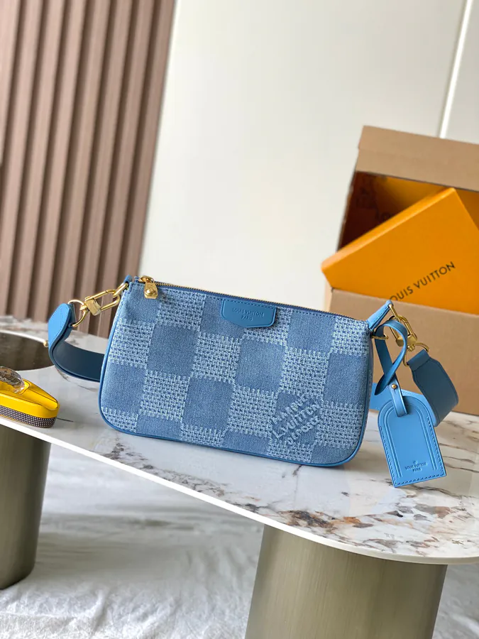 Speedy 18 Bandoulière Handbag in Grained Calfskin