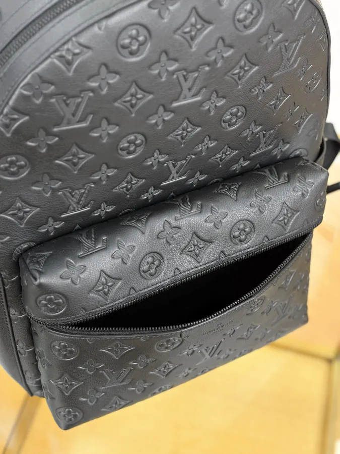 DISCOVERY Backpack with Premium MB Chip