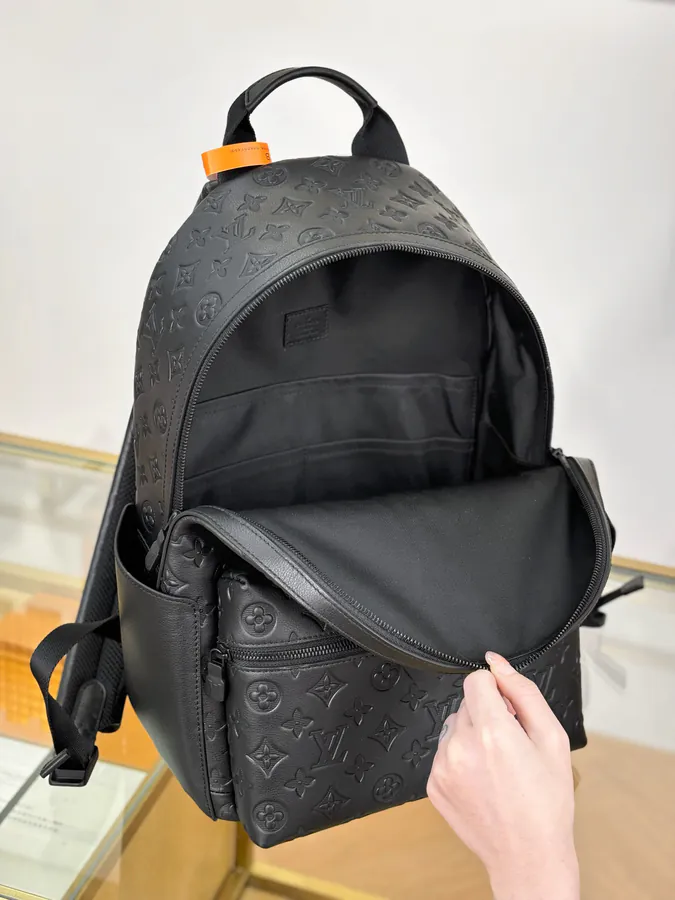 DISCOVERY Backpack with Premium MB Chip