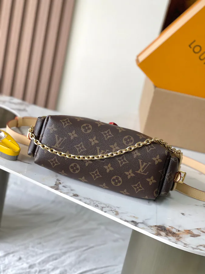 Odysée Handbag in Original MB Leather