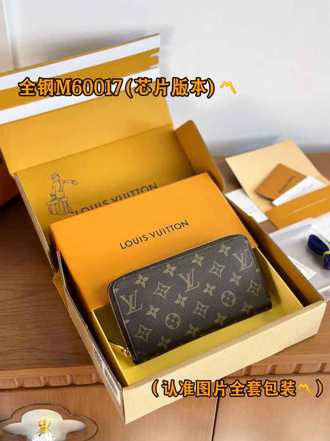 ZIPPY Zip Wallet, Monogram Canvas with Grained Calfskin Lining