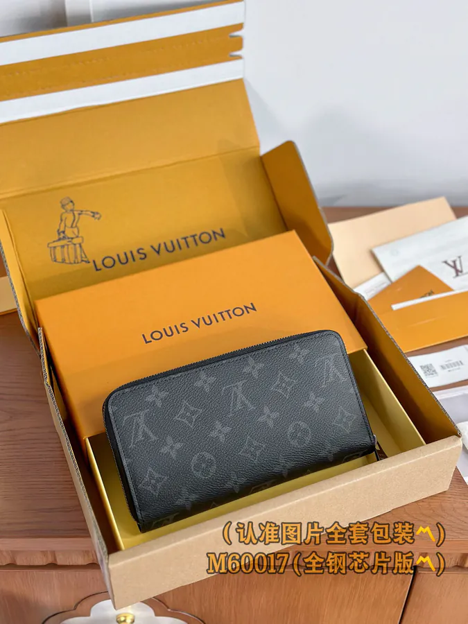 ZIPPY Zip Wallet with Monogram Canvas and Grained Calfskin Lining