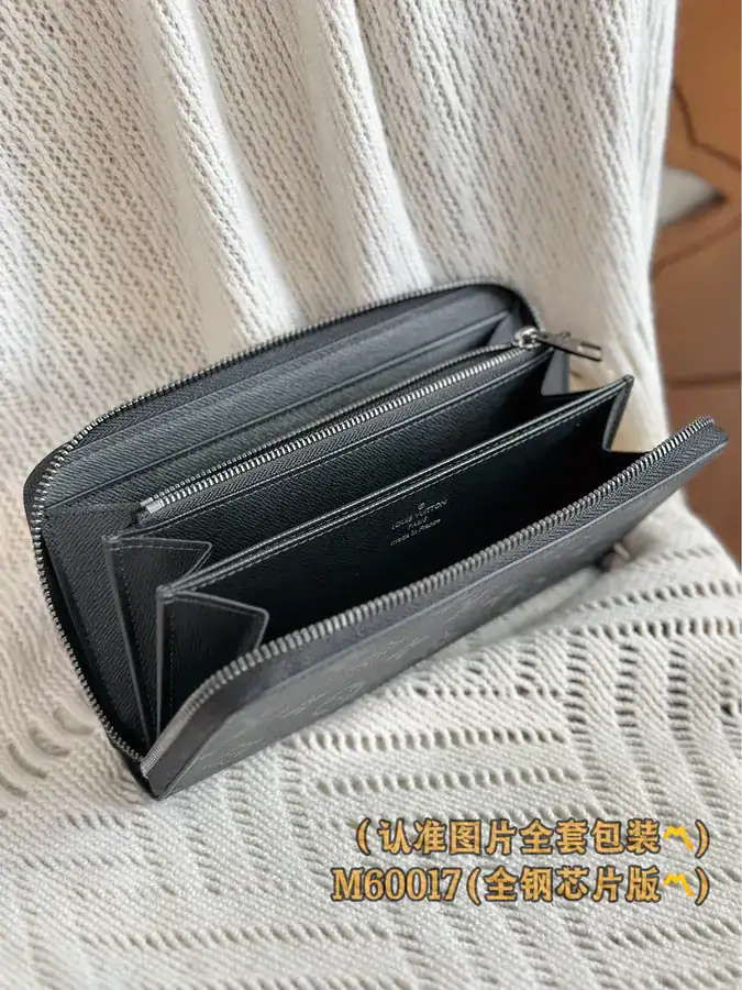 ZIPPY Zip Wallet with Monogram Canvas and Grained Calfskin Lining