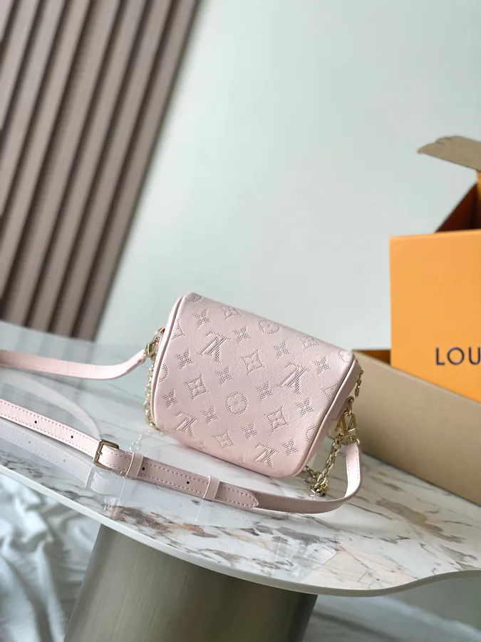 Flower Ring Mini Bumbag M11300 Pink Dynamic Chip Edition