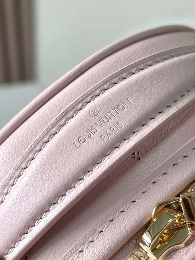 Mini Boite Chapeau Handbag with Premium MB Chip