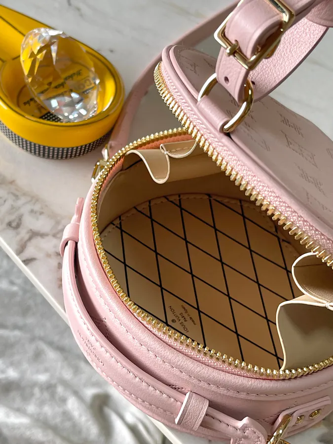 Mini Boite Chapeau Handbag with Premium MB Chip