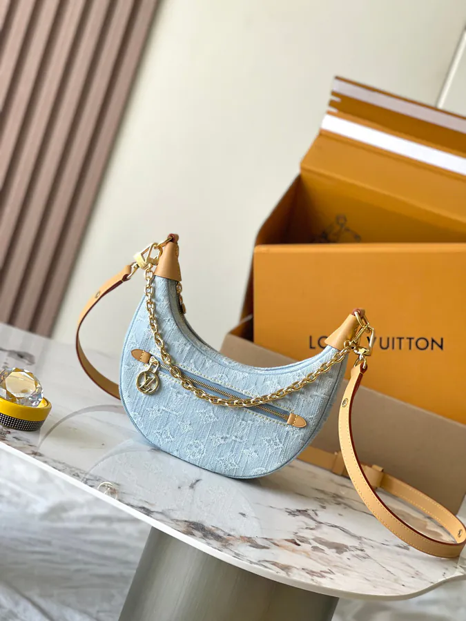 LOOP Handbag M24846 Blue Chip
