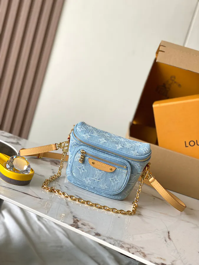 Mini Bumbag in Premium MB Leather