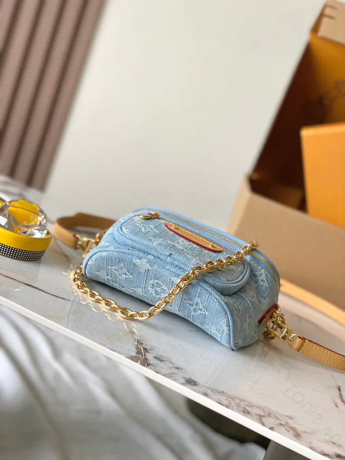 Mini Bumbag in Premium MB Leather