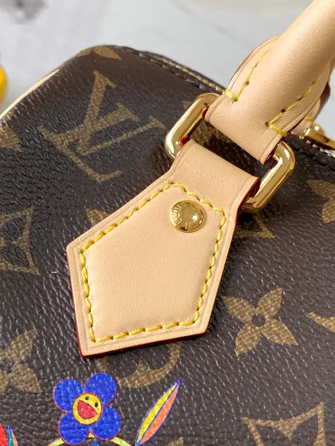 Pochette Accessoires Handbag with MB163c01 Chip
