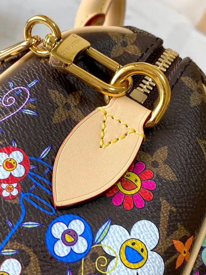 Pochette Accessoires Handbag with MB163c01 Chip