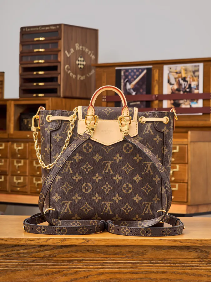 MB Latest Painted Leather Tote with Dynamic UID Chip
