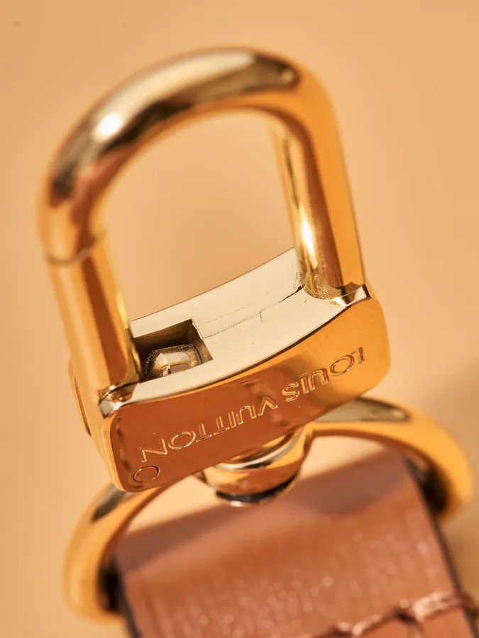 M46311: Vintage MB Crafted with Dynamic 163 Chip, Premium Finish, Full Steel Hardware, and Imported Leather