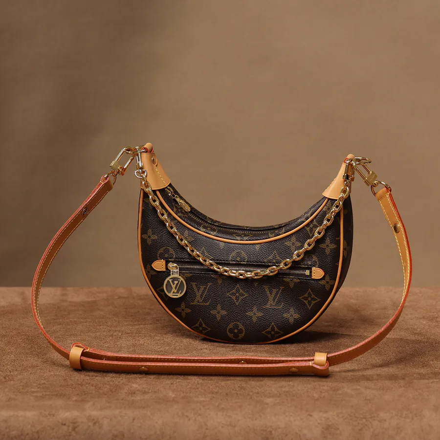 LOOP Handbag by Nicolas Ghesquière