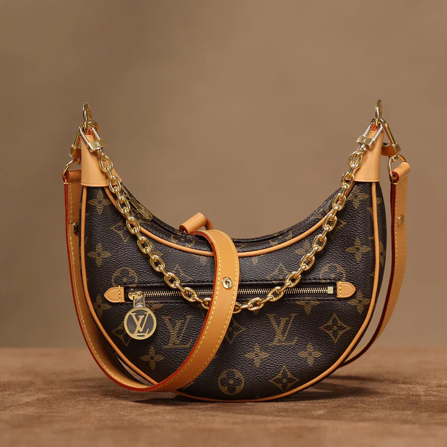 LOOP Handbag by Nicolas Ghesquière