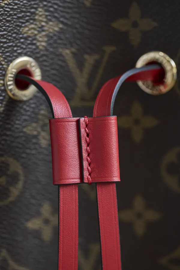 NÉONOÉ Midsize Handbag #M44021