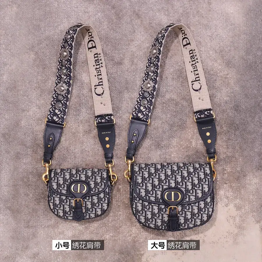 Dior Bobby A Classic Oblique Print Handbag