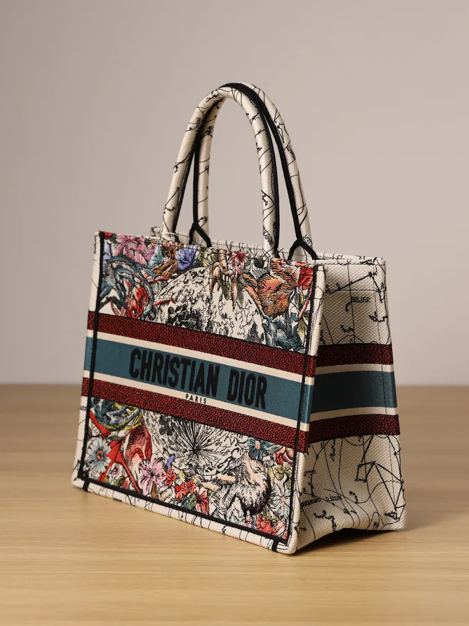 Dior Book Tote Handbag Medium Size, Meticulous Craftsmanship