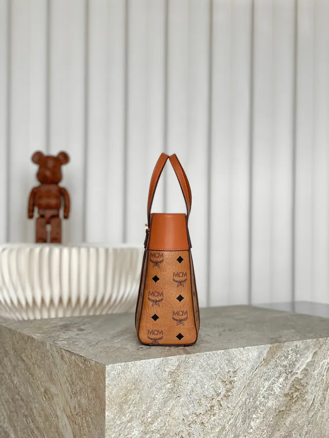 MCM Aren Visetōs Mini Crossbody Tote Bag