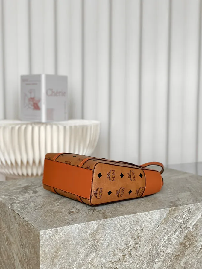 MCM Aren Visetōs Mini Crossbody Tote Bag