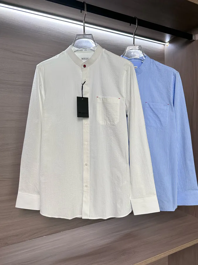 Kiton 2025 Spring Summer New Collection Classic Brand Small Red Button
