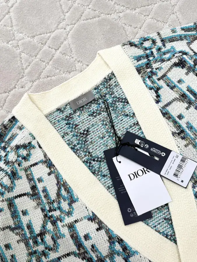 P310 CD 25SS New Color Old Flower Blouse