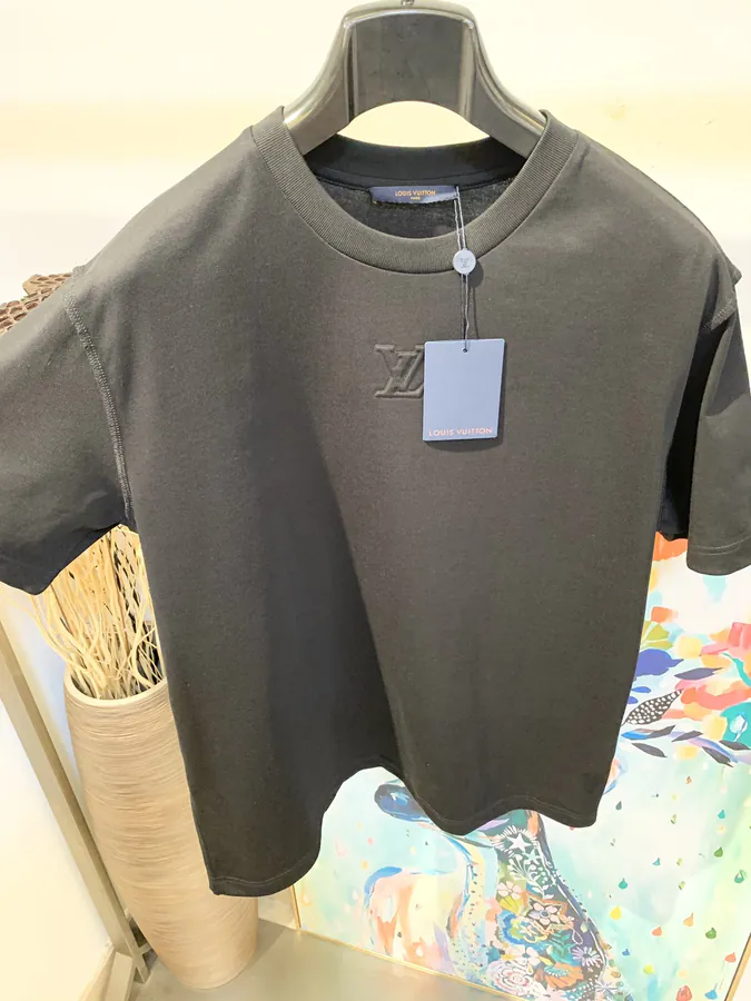 1V Louie T Shirt Unisex Soft Knit SMLXLXXL
