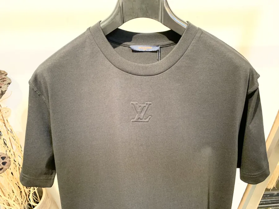 1V Louie T Shirt Unisex Soft Knit SMLXLXXL