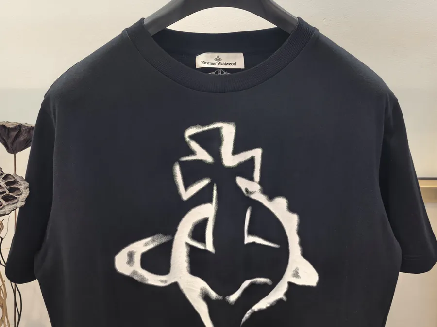 ViVi Saturn Print T Shirt Unisex, SMLXL, Black & White