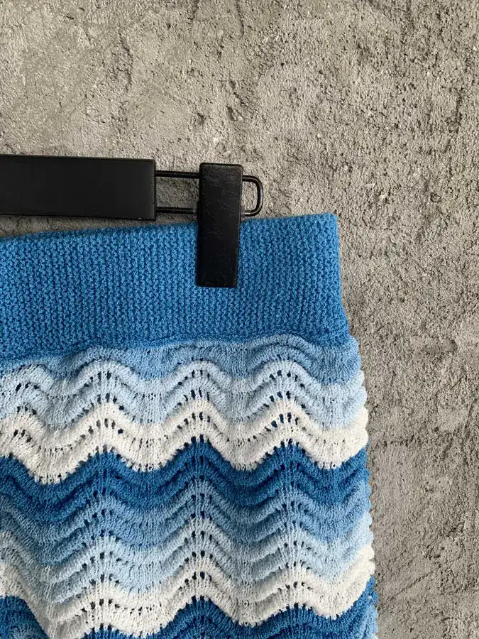 CASABLANCA 2023SS Gradient Blue Wave Pattern Knit Short