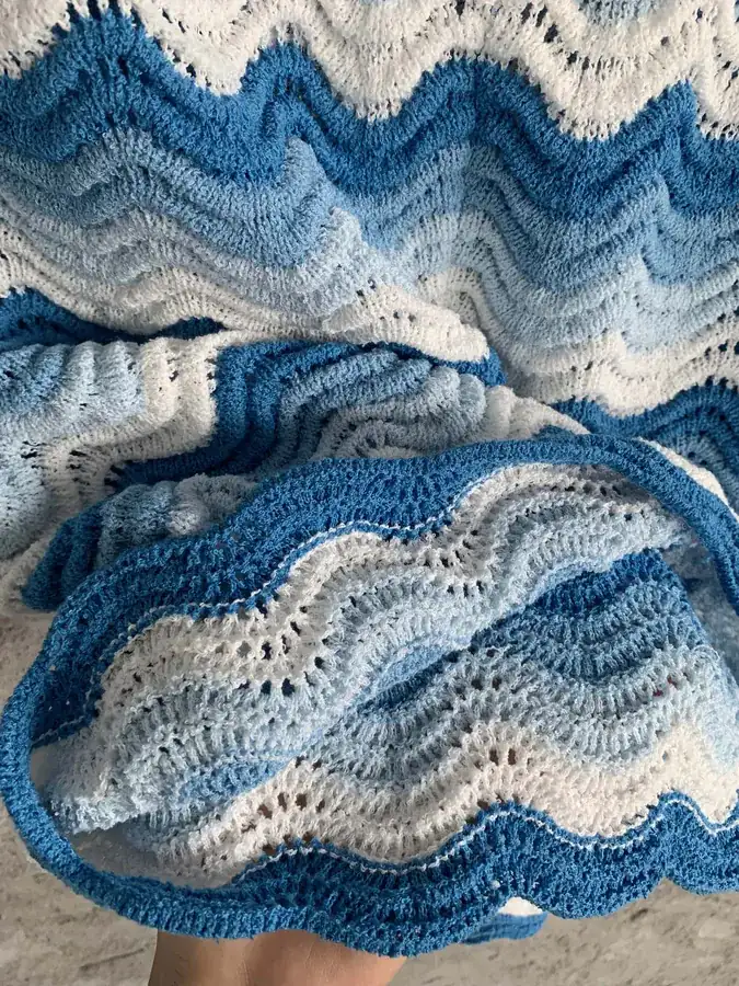 CASABLANCA 2023SS Gradient Blue Wave Pattern Knit Short