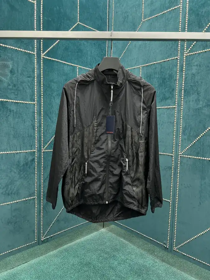 P290 Lujia 25ss Spring Summer New Hooded Sun Protection Shirt