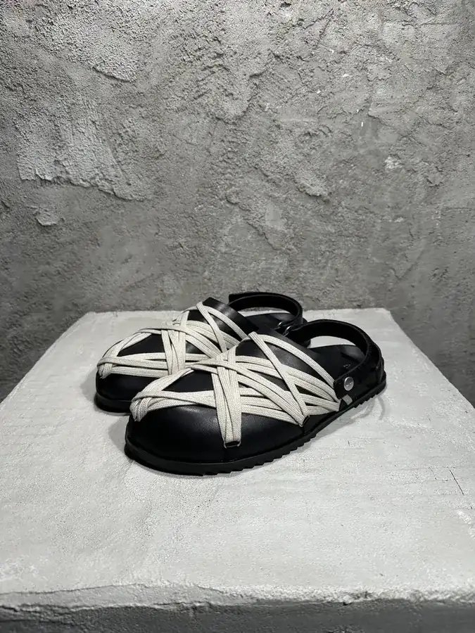 Rick Owens 2025SS Crazy Buckles Bucket Bag