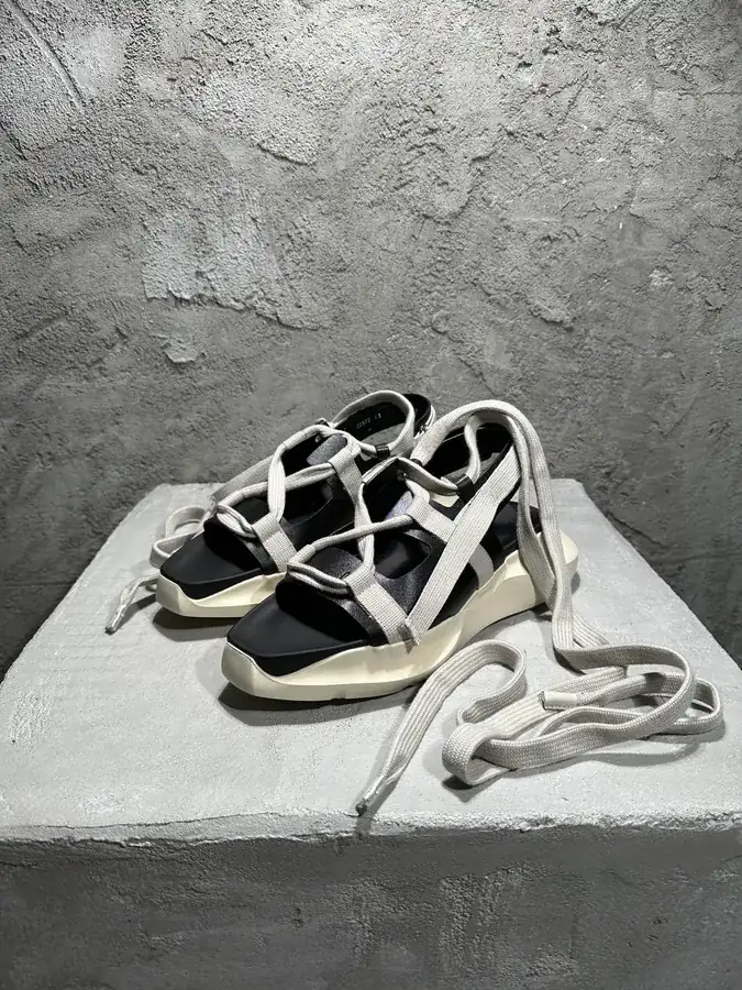 Rick Owens 2023SS Thick Heel Buckle Sandals