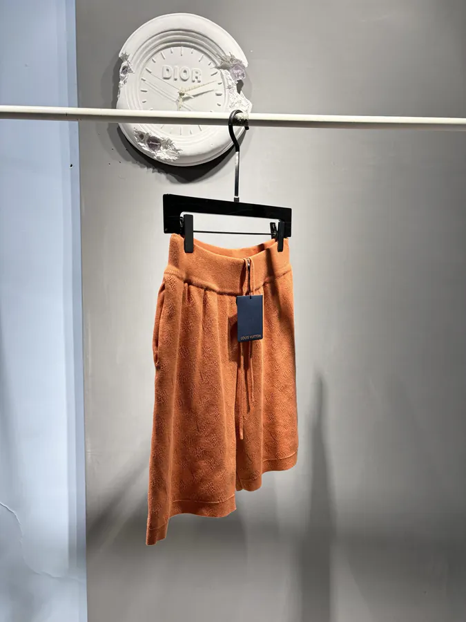 P195LV Monogram Netted Short