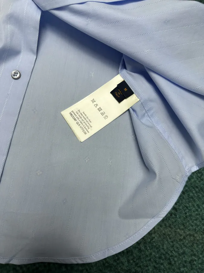25ss New Stripe Pattern Pointed Button Short Sleeve Shirt