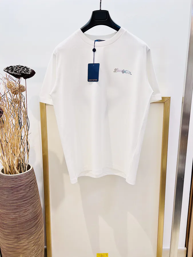 1V Louis Vuitton Collaboration Series Multicolored Gradient Rhinestone Embroidered Clover Half Sleeve T Shirt